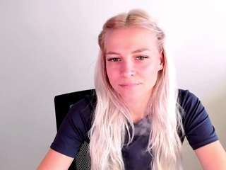 KristiHoward live cam