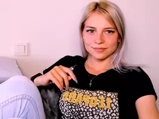 KristiHoward's Live Sex Cam Show