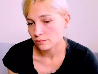 KristiHoward's Live Sex Cam Show