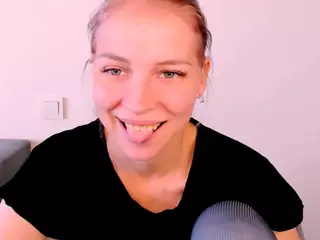 KristiHoward's Live Sex Cam Show