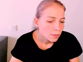 KristiHoward's Live Sex Cam Show