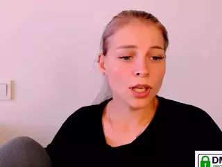 KristiHoward's Live Sex Cam Show