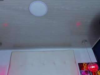 sarapink338 Live Webcam on CamSoda