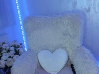 elisabaxter's live room