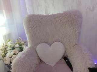 ElisaBaxter live cam preview