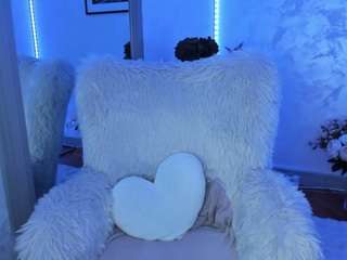 ElisaBaxter live cam preview
