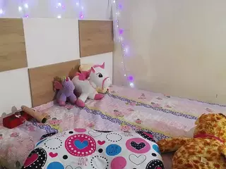 Sarahbellemore's Live Sex Cam Show