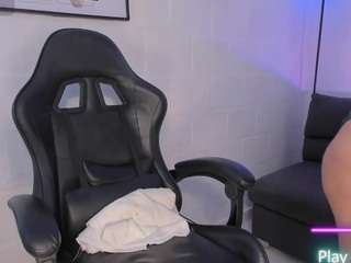 alyconner's CamSoda show and profile