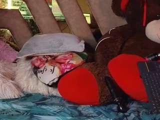 gisellereyess's CamSoda show and profile