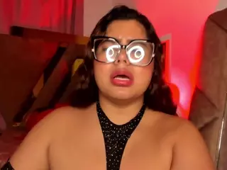 gisellereyess's Live Sex Cam Show