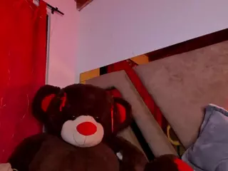 gisellereyess's Live Sex Cam Show
