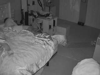 voyeurcam-house-charleys-room