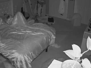 voyeurcam-house-charleys-room