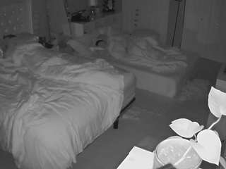 voyeurcam-house-charleys-room