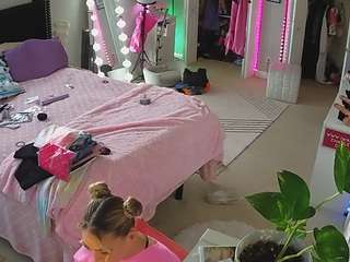 voyeurcam-house-charleys-room