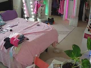 voyeurcam-house-charleys-room