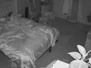 voyeurcam-house-charleys-room