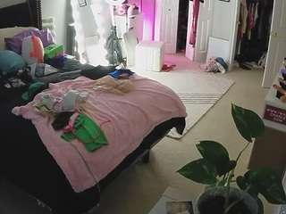 voyeurcam-house-charleys-room