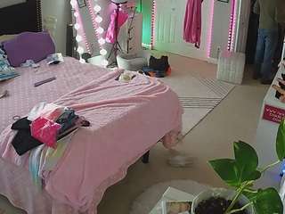 voyeurcam-house-charleys-room