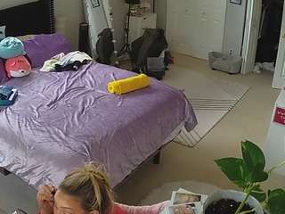 voyeurcam-house-charleys-room