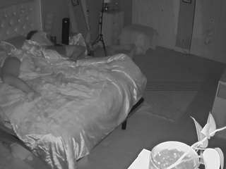 voyeurcam-house-charleys-room