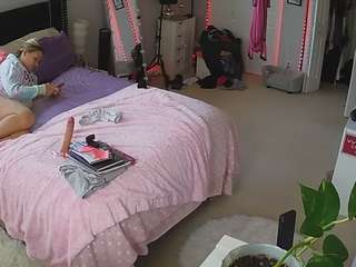 voyeurcam-house-charleys-room