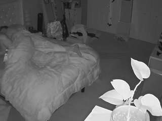 voyeurcam-house-charleys-room