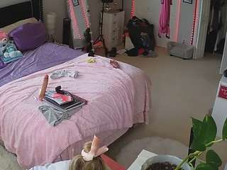 voyeurcam-house-charleys-room