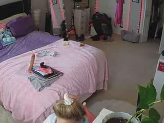 voyeurcam-house-charleys-room