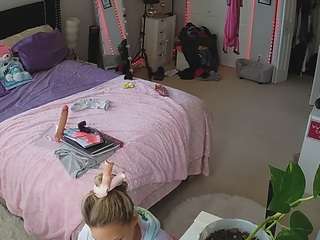 voyeurcam-house-charleys-room