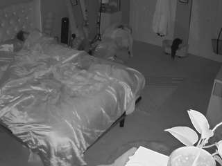 voyeurcam-house-charleys-room