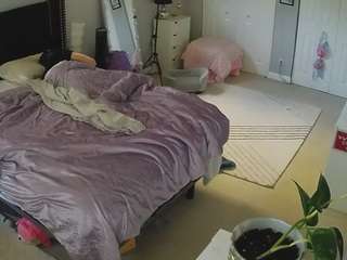 voyeurcam-house-charleys-room