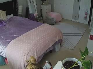 voyeurcam-house-charleys-room