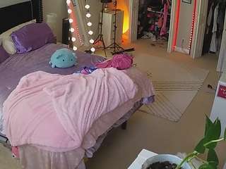 voyeurcam-house-charleys-room