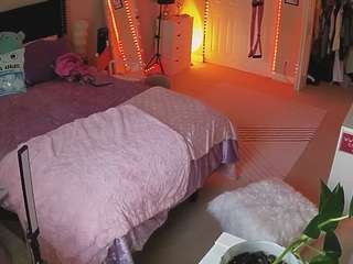 voyeurcam-house-charleys-room