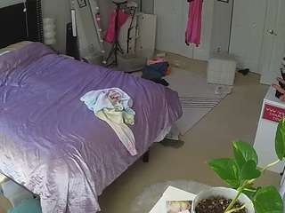 voyeurcam-house-charleys-room