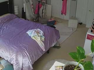 voyeurcam-house-charleys-room