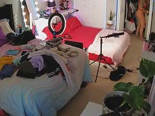 voyeurcam-house-charleys-room