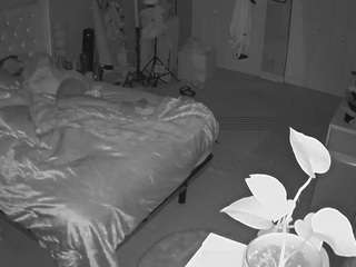 voyeurcam-house-charleys-room