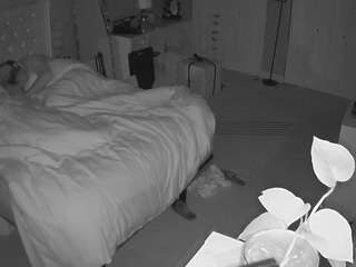 voyeurcam-house-charleys-room