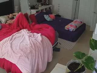 voyeurcam-house-charleys-room