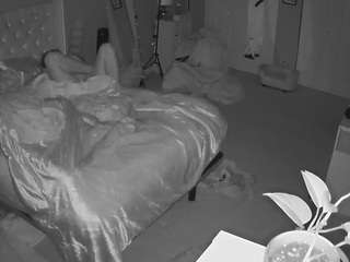 voyeurcam-house-charleys-room