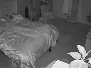 voyeurcam-house-charleys-room