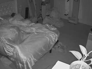 voyeurcam-house-charleys-room