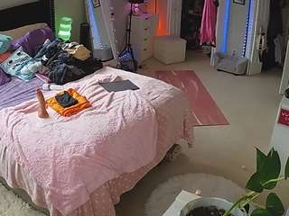 voyeurcam-house-charleys-room