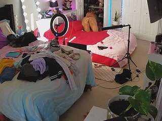 voyeurcam-house-charleys-room