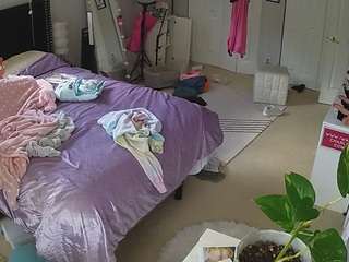 voyeurcam-house-charleys-room