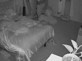 voyeurcam-house-charleys-room