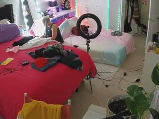 voyeurcam-house-charleys-room