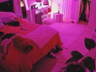 voyeurcam-house-charleys-room